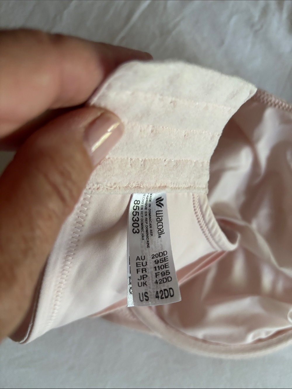 NEW, Wacoal Shimmery Light Pink Underwire Bra - Picture 10 of 10